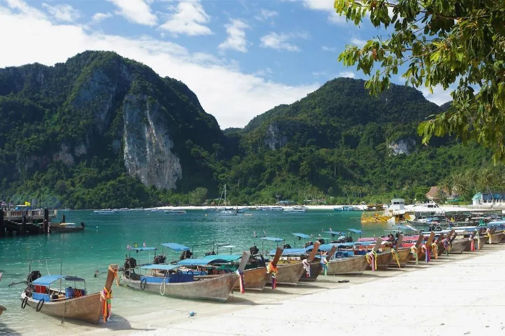 **  Oyo 1103 Pirates House Hotel Phi Phi Don Thailand